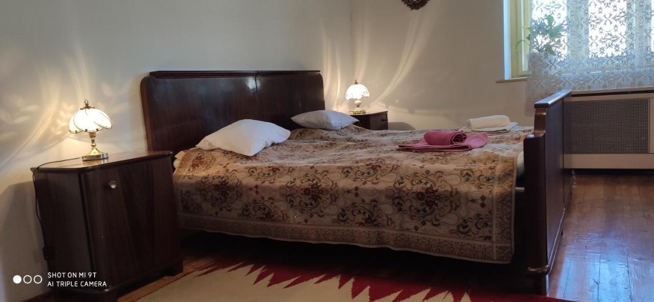 Terez Haza Hotel Pazmand Exterior photo